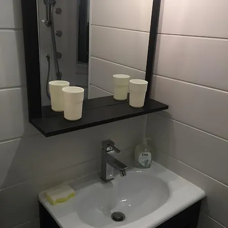 Appartement Studio A 10min De La Gare *